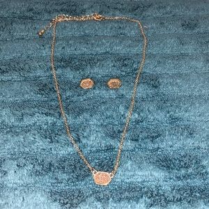 Worn a few times beautiful necklace and earrings